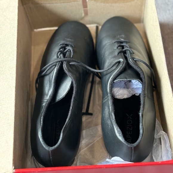 Capezio Lightweight Cadence Tap Shoe CG19, Size: 14 Wide - Picture 2 of 8